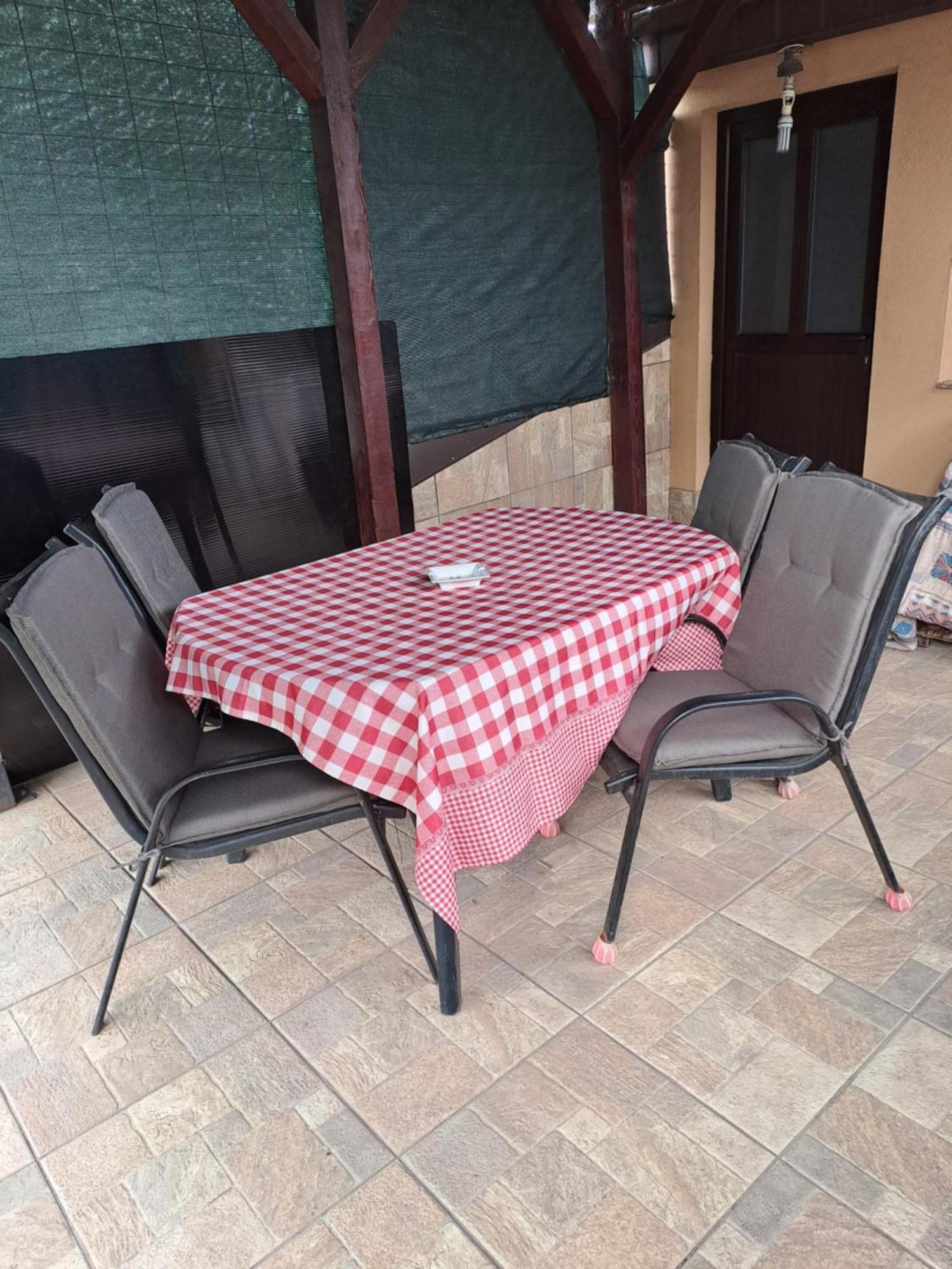 דירות Galaţi Casa Rusu מראה חיצוני תמונה